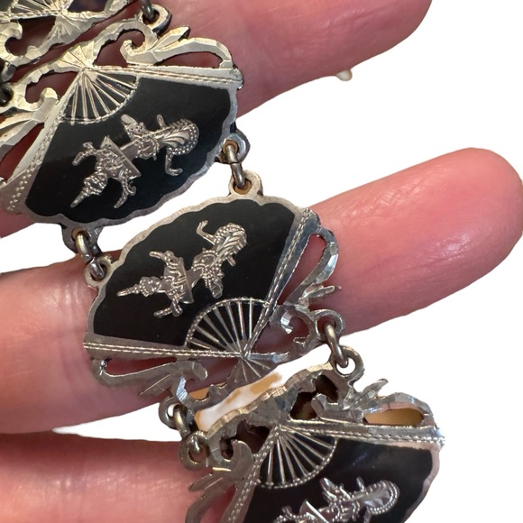 Elegant Vintage Siam Sterling 925 Black Silver Thai Goddess Nielo Bracelet - Picture 3 of 10